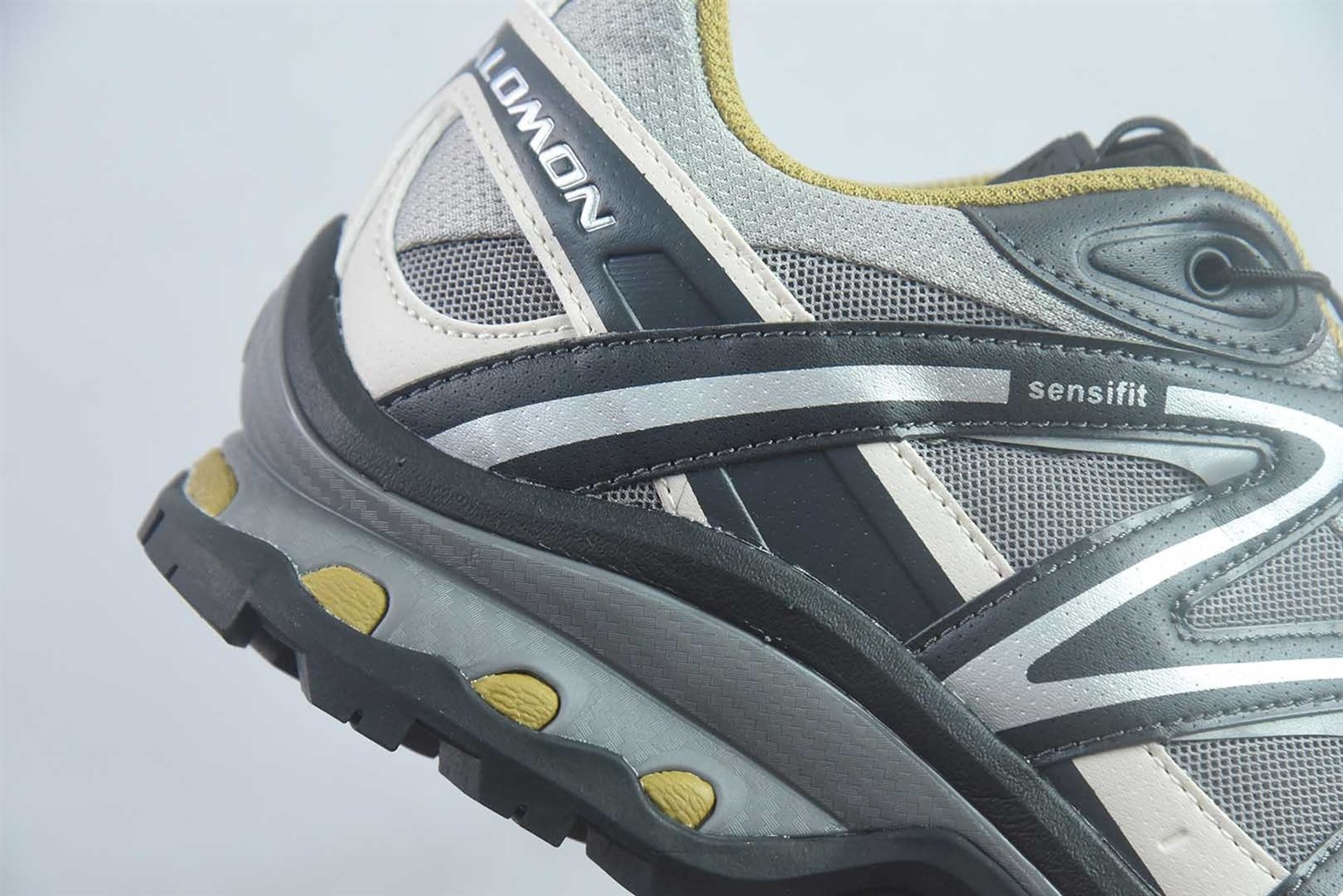 萨洛蒙 SALOMON XT-Quest ADV 探索者系列户外越野 黑色跑鞋 纯原版本 货号：491476 实拍细节图