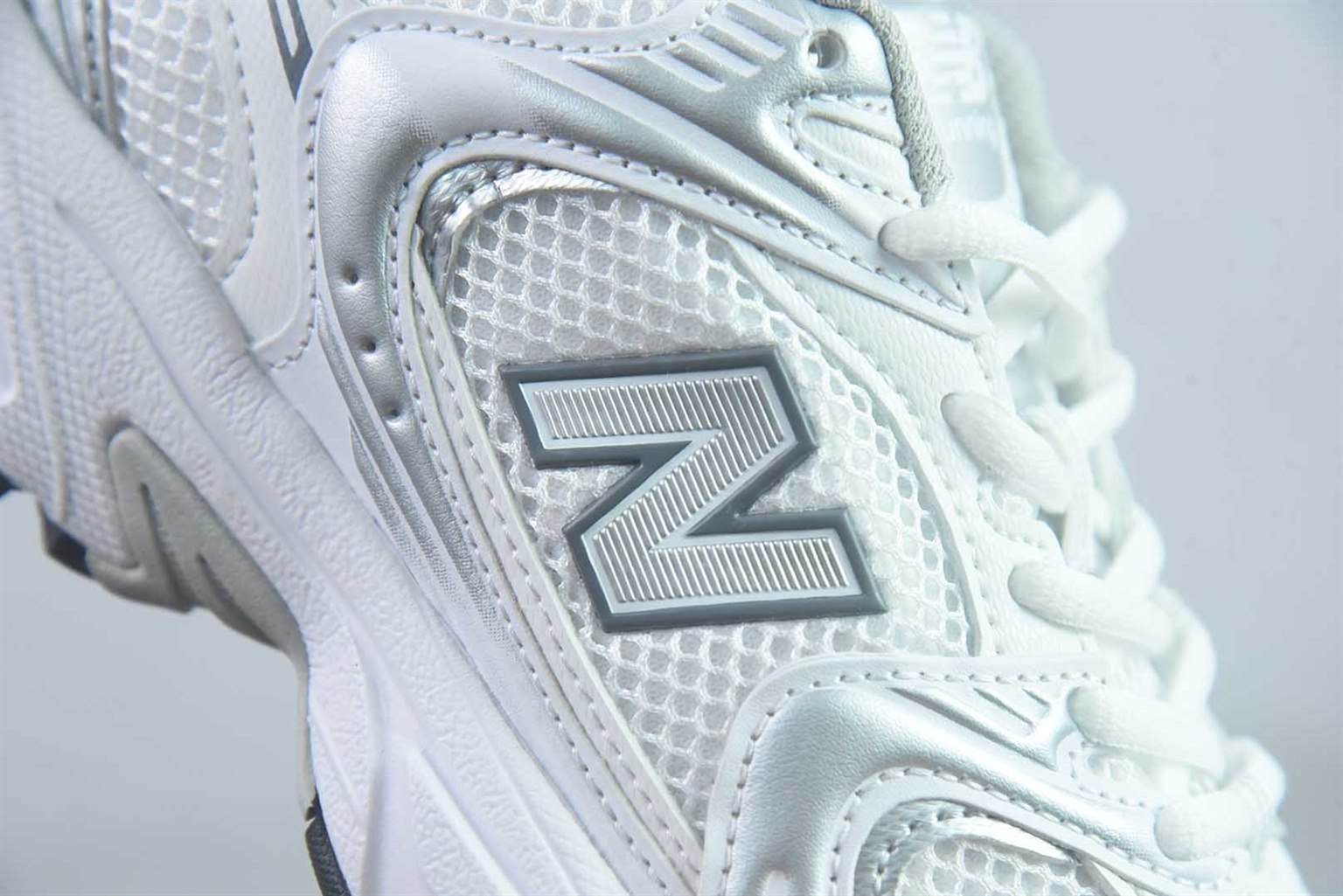 新百伦 New Balance C 版 NB 530 银色 纯原版本 货号:MR530EMA 实拍细节图