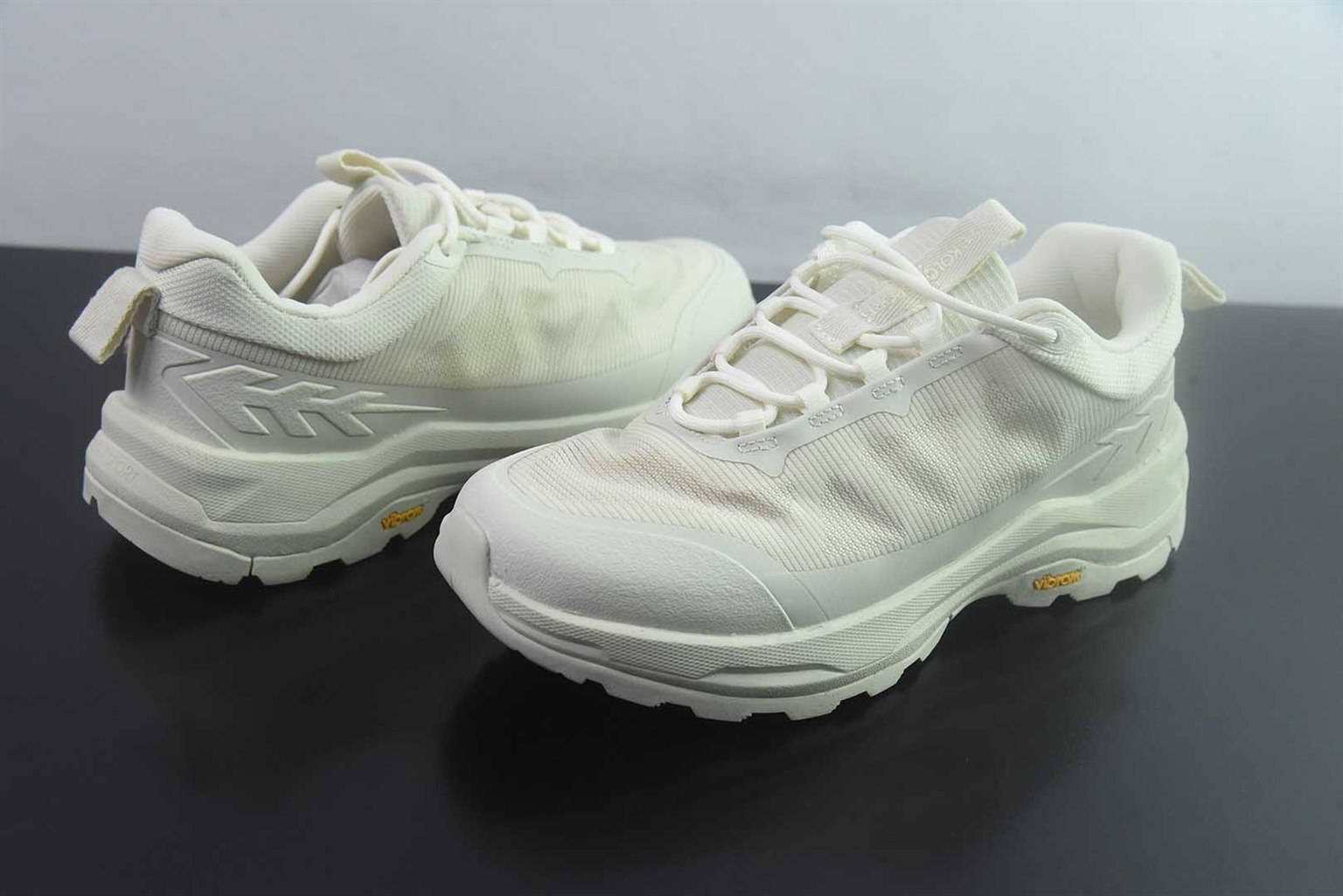 可隆 KOLON SPORT KS-LITE 跨世 灰色徒步鞋 纯原版本 货号:LUFH6SN042 实拍细节图