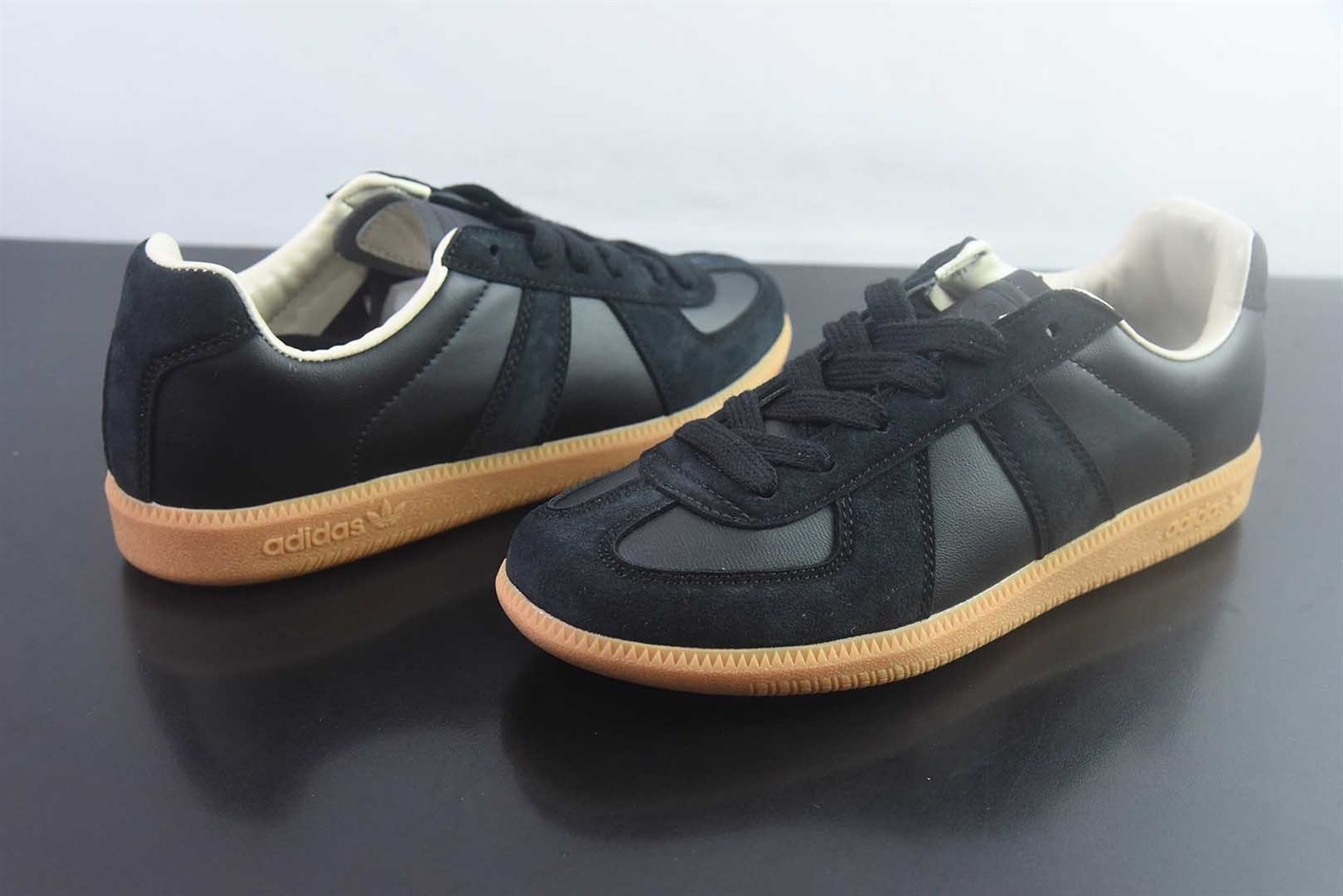 阿迪达斯 Adidas BW Army 黑色德训鞋 纯原版本 货号:KK2802 实拍细节图