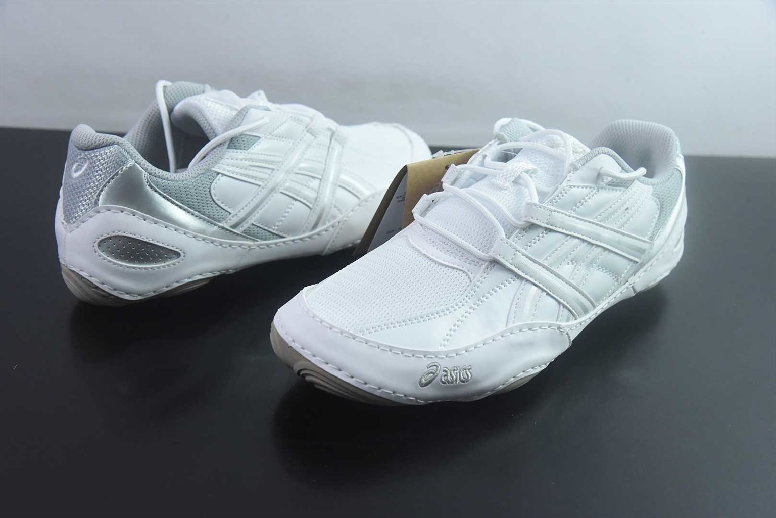 亚瑟士 ASICS Hypersync 白灰德训鞋 纯原版本 货号:1203A879-101 实拍细节图